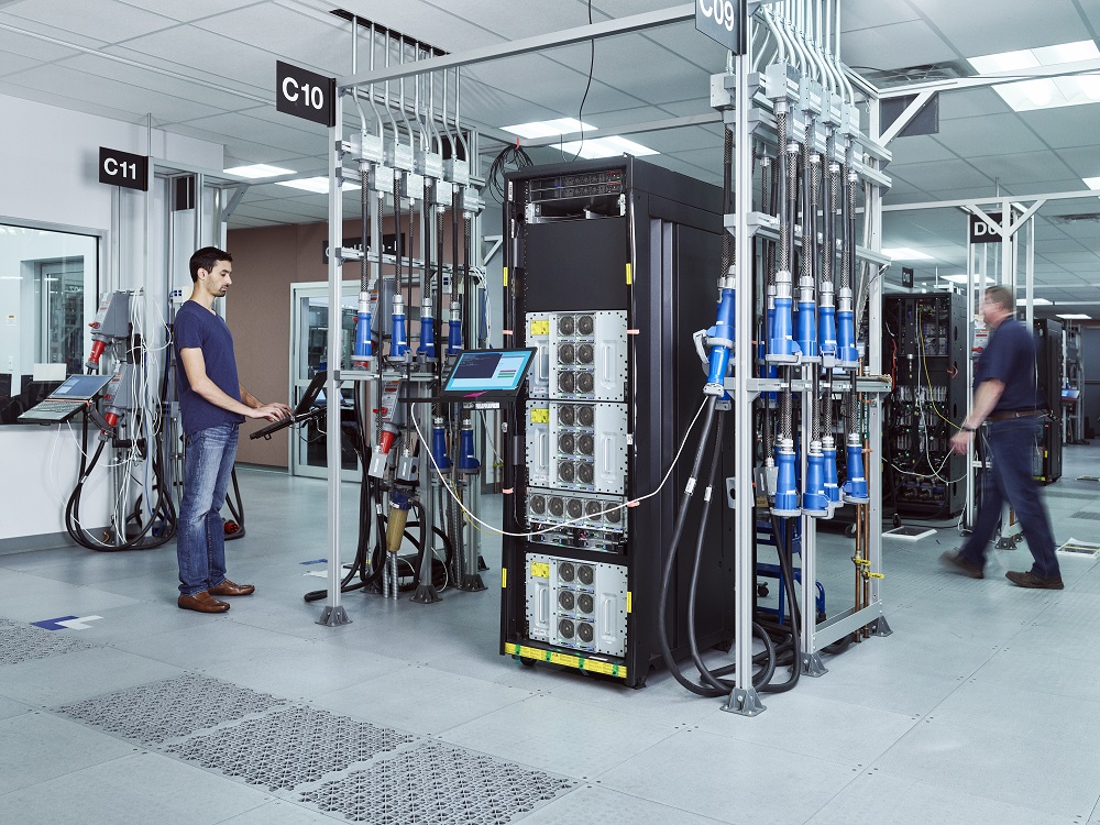 IBM z16, il sistema quantumsafe con AI onchip che accelera la